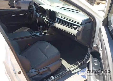 2025 Toyota Camry Le from USA, damaged, VIN 4T1DAACK5SU020706